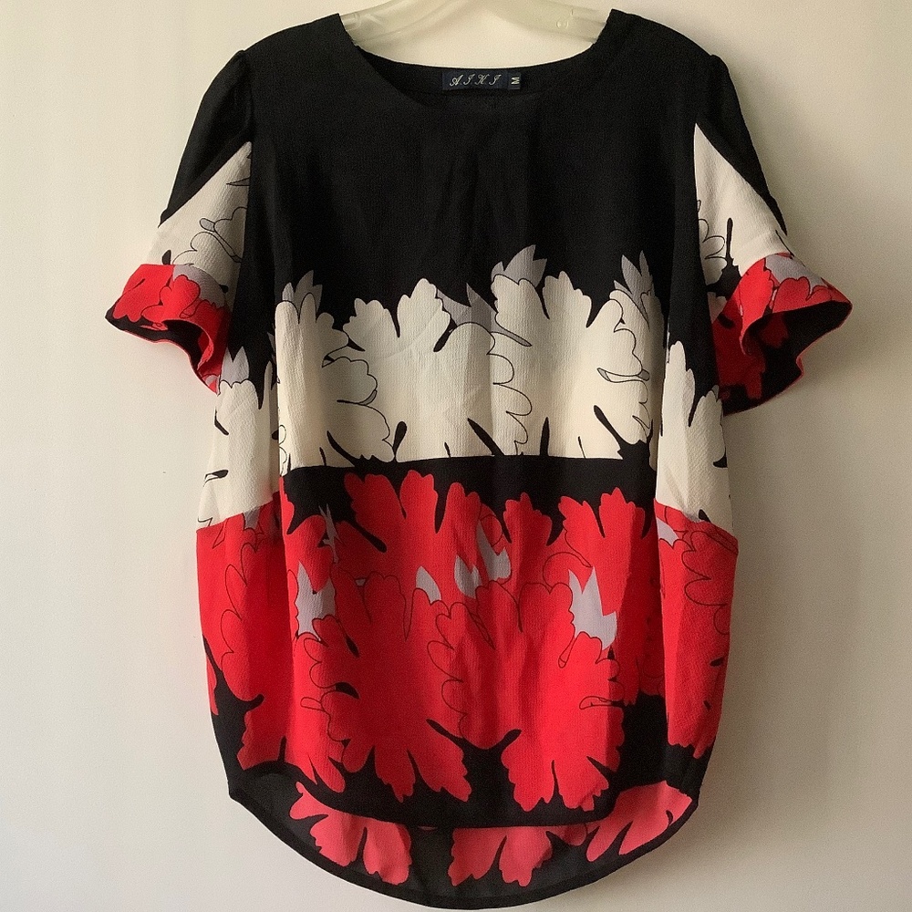 NWOT multicolor tunic
